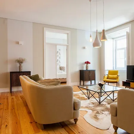 Joivy Deluxe 3br With Workspace By Figueira Sq And Rossio Subway Apartment *
